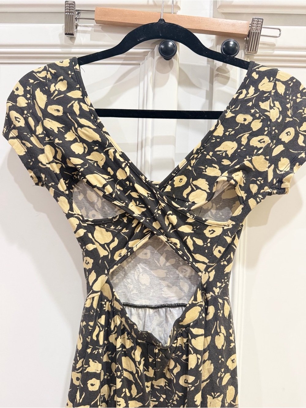 Lani Two-Piece Mini Set in Tan and Black Floral - Picture 10 of 10
